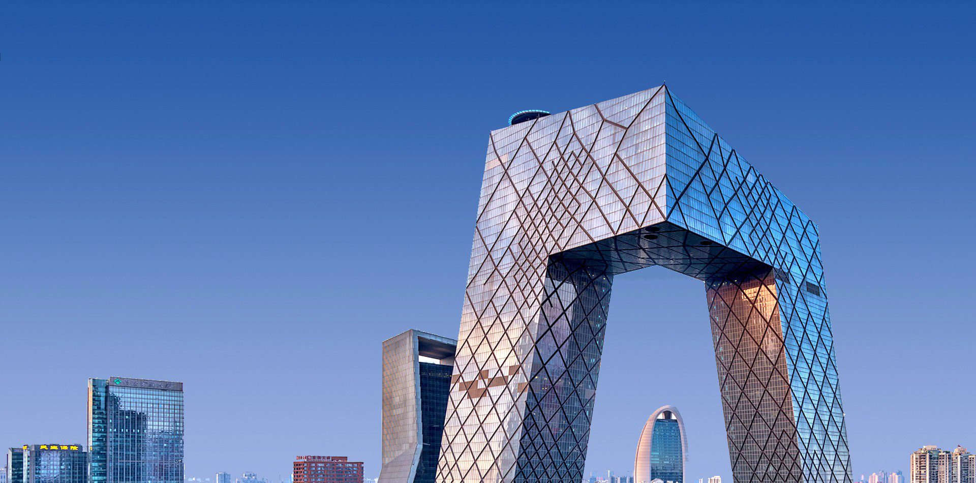 鋼結(jié)構(gòu)夾層設計需要注意以下細節(jié) 鋼結(jié)構(gòu)設計案例