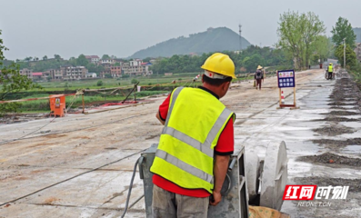 橋梁加固施工安全防護(hù)措施，橋梁加固施工中安全防護(hù)措施的要點(diǎn)與 行業(yè)新聞 第3張