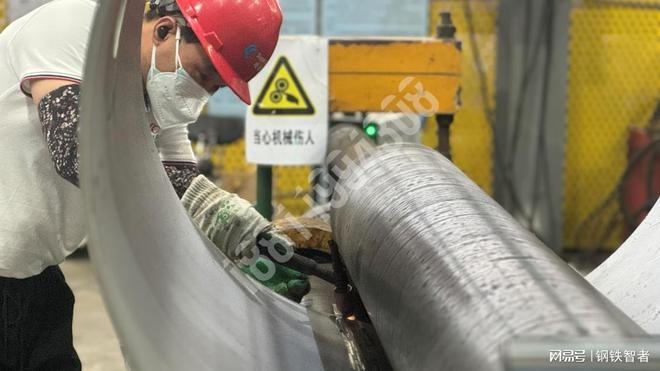 合金鋼板在特殊行業(yè)應(yīng)用，合金鋼板，特殊行業(yè)的堅(jiān)實(shí)后盾