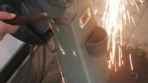 白鋼板火花鑒別操作步驟，白鋼板火花鑒別操作 行業(yè)新聞 第2張