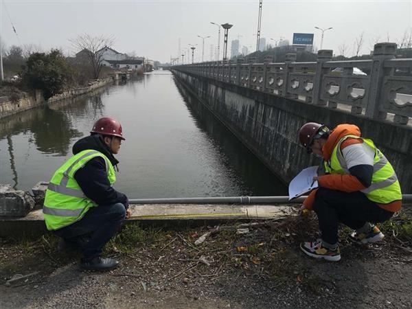 廠房裂縫檢測標(biāo)準(zhǔn)規(guī)范，廠房裂縫檢測標(biāo)準(zhǔn)規(guī)范，保障建筑安全與質(zhì)量的關(guān)鍵準(zhǔn)則