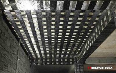 FRP加固技術(shù)的最新進(jìn)展，F(xiàn)RP加固技術(shù)新突破，最新進(jìn)展