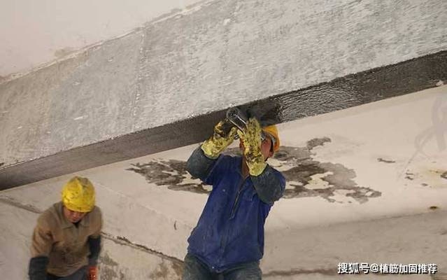 浸漬膠粘度對(duì)涂膠效果的影響