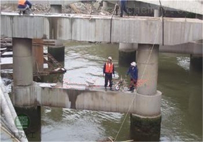 碼頭加固施工技術(shù)要點(diǎn)，幾種不同風(fēng)格的標(biāo)題供你參考，，聚焦碼頭加固施工，關(guān)鍵技術(shù)要點(diǎn)全解析，解鎖碼頭加固施工的核心要點(diǎn)與技術(shù)秘籍，深度剖析碼頭 行業(yè)新聞 第4張